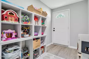 [Address not provided], Manalapan Township, NJ 07726 - Photo 15