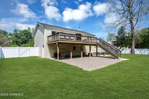 [Address not provided], Manalapan Township, NJ 07726 - Photo 35