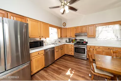 38 Walnut Street, Keyport, NJ 07735 - Photo 3