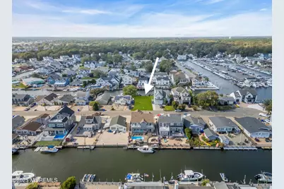 28 Commodore Drive, Brick, NJ 08723 - Photo 9