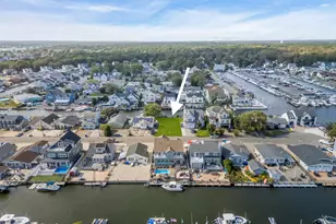 28 Commodore Dr, Brick, NJ 08723 - Photo 9