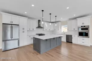 28 Commodore Dr, Brick, NJ 08723 - Photo 7