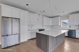 28 Commodore Dr, Brick, NJ 08723 - Photo 11
