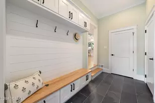 306 Valley St, Middletown, NJ 07748 - Photo 5