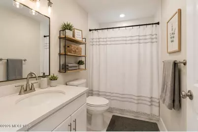 422 Forrest Avenue, Lanoka Harbor, NJ 08734 - Photo 21