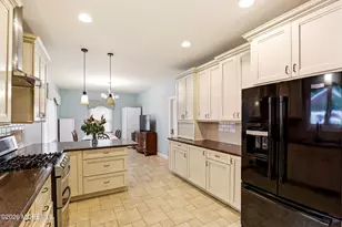 1903 Vernon St, Oakhurst, NJ 07755 - Photo 15