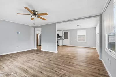 11 W Arverne Avenue, Ocean Gate, NJ 08740 - Photo 25