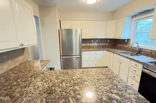 11 Maple St, Jackson, NJ 08527 - Photo 9