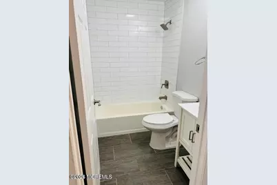 76 Des Moines Court, Tinton Falls, NJ 07712 - Photo 9