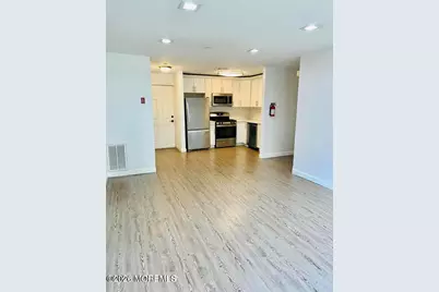 76 Des Moines Court, Tinton Falls, NJ 07712 - Photo 3