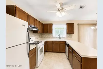 21 Guadalajara Drive, Toms River Township, NJ 08757 - Photo 5