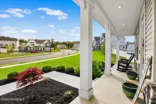 7 Patriot St, Farmingdale, NJ 07727 - Photo 5