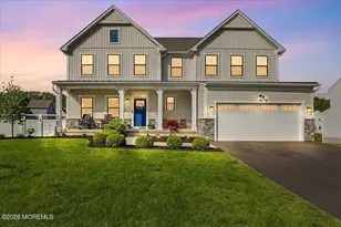 7 Patriot St, Farmingdale, NJ 07727 - Photo 3