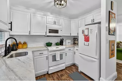 123B Edinburgh Lane #123B, Lakewood, NJ 08701 - Photo 3