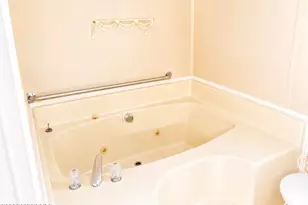 4 Hibiscus Pl, Jackson, NJ 08527 - Photo 13