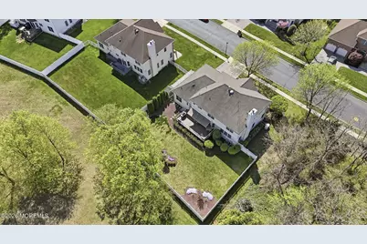 13 Bloomfield Road, Manalapan Township, NJ 07726 - Photo 9