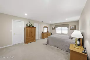 13 Bloomfield Rd, Manalapan Township, NJ 07726 - Photo 31