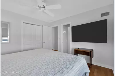 913 N Ocean Avenue N, Seaside Park, NJ 08752 - Photo 27