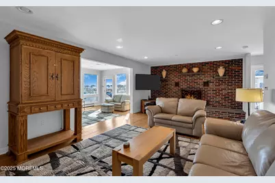 913 N Ocean Avenue N, Seaside Park, NJ 08752 - Photo 15