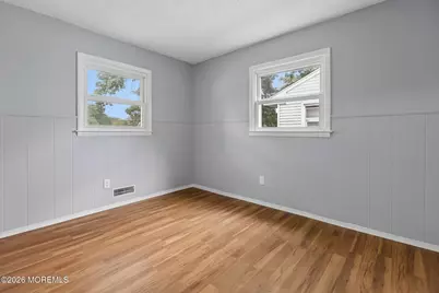 34 Liberty Street, Freehold, NJ 07728 - Photo 17