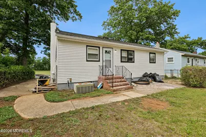34 Liberty Street, Freehold, NJ 07728 - Photo 37