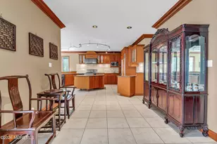 427 Fawns Run, Morganville, NJ 07751 - Photo 33