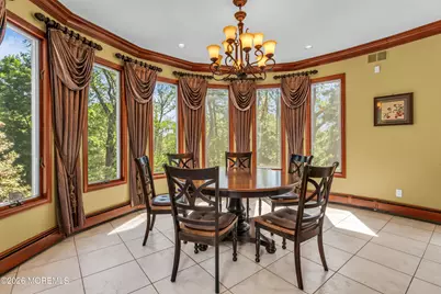 427 Fawns Run, Morganville, NJ 07751 - Photo 39
