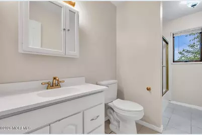 1112 Larchmont Street, Toms River Township, NJ 08757 - Photo 11