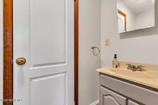 1112 Larchmont St, Toms River Township, NJ 08757 - Photo 17