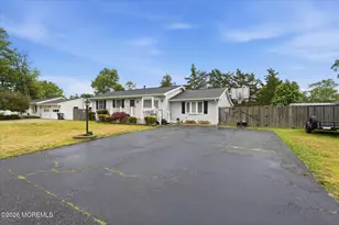 31 Georgian Blvd, Jackson, NJ 08527 - Photo 25