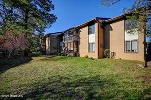 19 Pine Cluster Cir, Englishtown, NJ 07726 - Photo 27