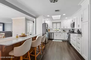 210 Deerfield Ln, Aberdeen Township, NJ 07747 - Photo 5