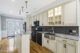 245 Jewett Ave, Jersey City, NJ 07304 - Photo 5