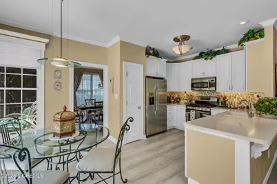 6 Champions Circle, Branchburg Township, NJ 08876 - Photo 11