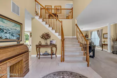 6 Champions Circle, Branchburg Township, NJ 08876 - Photo 3
