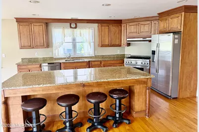 30 Main Street, Port Monmouth, NJ 07758 - Photo 9
