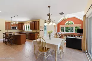 16 Deer Run Dr, Freehold, NJ 07728 - Photo 15
