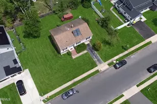 13 Buttell Ave, Lakewood, NJ 08701 - Photo 3
