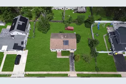 13 Buttell Avenue, Lakewood, NJ 08701 - Photo 1