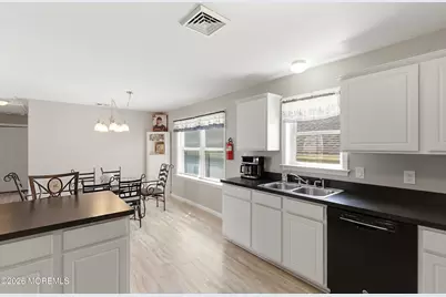 334 E Bayview Avenue, Ocean Gate, NJ 08740 - Photo 13
