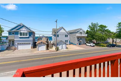 334 E Bayview Avenue, Ocean Gate, NJ 08740 - Photo 17