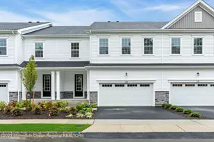 110 Woolley Ct, Ocean Twp, NJ 07755 - Photo 3