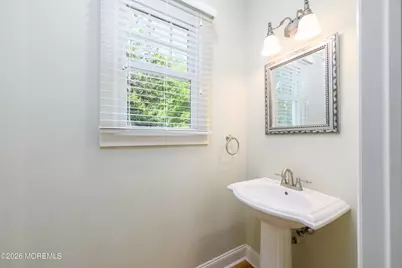 20 Mountain Street, Highlands, NJ 07732 - Photo 7