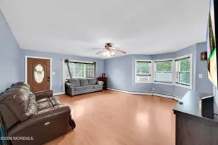 459 Vine St, Brick, NJ 08723 - Photo 9