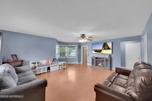 459 Vine St, Brick, NJ 08723 - Photo 7