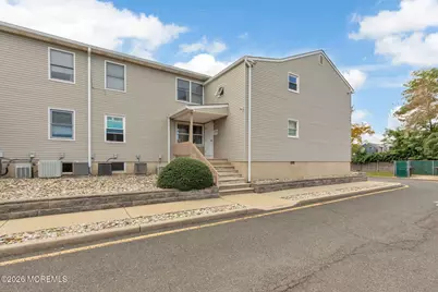 213 Main Street #18, Keansburg, NJ 07734 - Photo 9