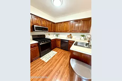 272 Sugar Maple Court, Howell Township, NJ 07731 - Photo 23