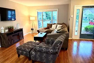 272 Sugar Maple Ct, Howell Township, NJ 07731 - Photo 5