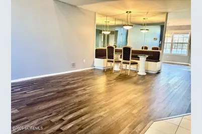 116 Wellington Court, Manalapan Township, NJ 07726 - Photo 3