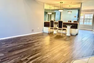 116 Wellington Ct, Manalapan Township, NJ 07726 - Photo 3